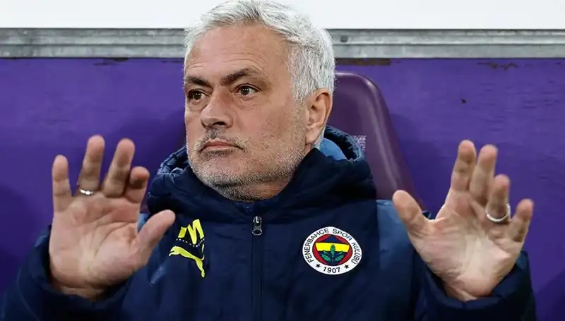 Mourinho'nun Kararıyla Milli Yıldız Beşiktaş Hayallerine Veda Etti