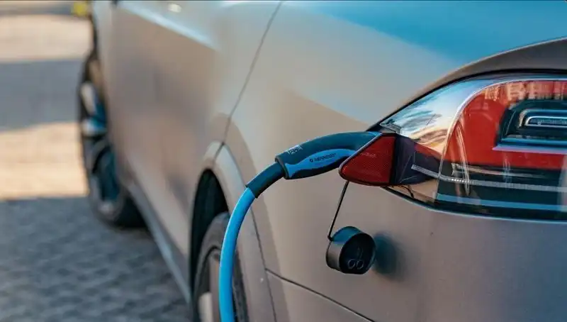 Elektrikli Araç Satışlarında Rekor Kırıldı: Altı Ayda 9.1 Milyon Araç!