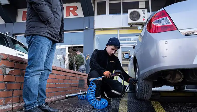 Hatalı Lastik Basıncı Kazaları Tetikliyor: Güvenli Sürüş İçin Bilinmesi Gerekenler