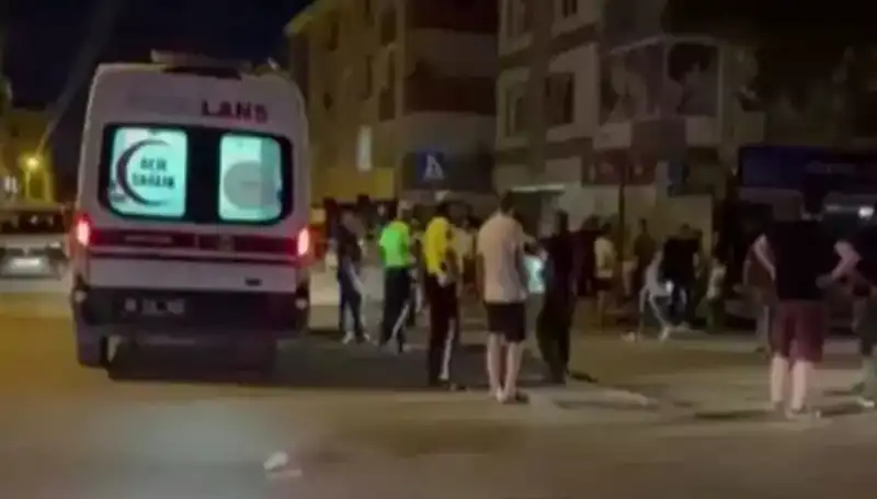 Alkollü Sürücü Tartıştığı Yayaları Kamyonetle Ezdi: Olayın Ardındaki Detaylar