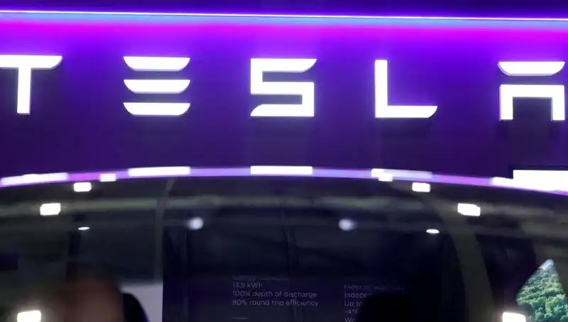 Robotaxi Projesi İfşa Oldu: Tesla'nın Sürücüsüz Taksi Deneyiminin Sırları