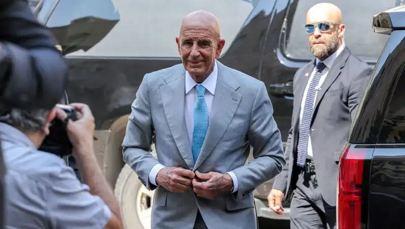 ABD Elçisi Barrack’tan Suriye’de Sükunet ve Barış Çağrısı