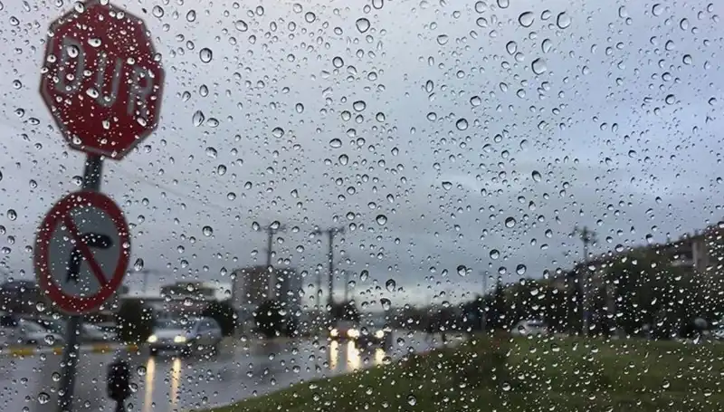 Meteoroloji'den Uyarı: 7 İl İçin Sağanak Yağış Alarmı Geldi