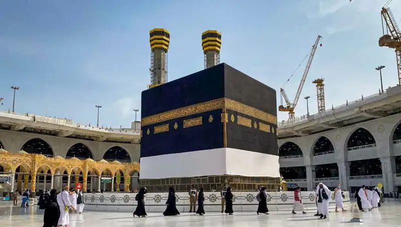 2026 Hac Ön Kayıt İşlemleri: Kura Çekimi Ne Zaman, Ücretler Neler?