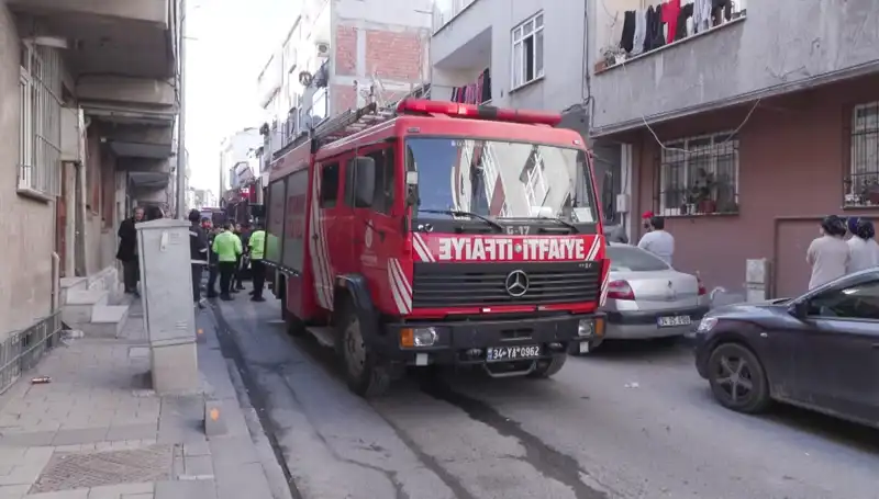 Yangında Mahsur Kalan Yaşlı Kadın Hayatını Kaybetti: Alevler Korku Saçtı