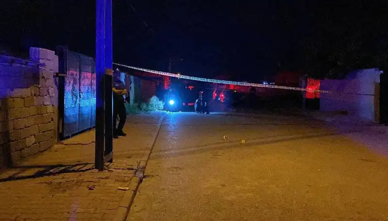 Kuma Getirme Kavgası: İki Grup Arasında Kanlı Çatışma!