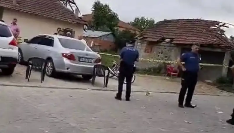 Cinayet Şoku: Kaçan Zanlı Tuvalette Yakalandı!