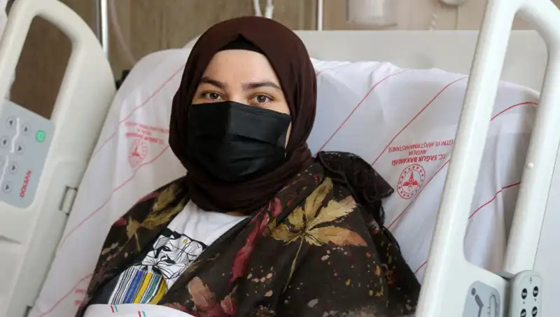 Bitki Çaylarının Karaciğere Verdiği Zarar: Bir Nakil Hikayesi