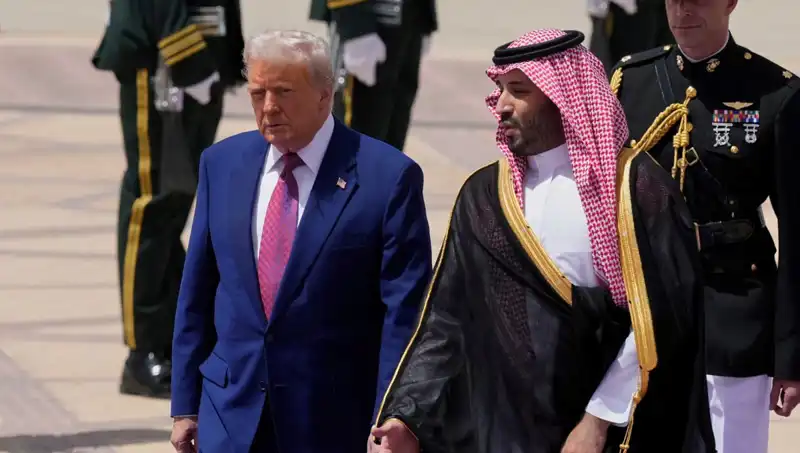 Trump'ın Ortadoğu Turu: Stratejik Temaslar ve Beklentiler Neler?