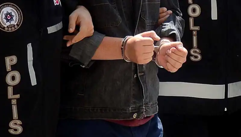 FETÖ'nün Dışişleri Bakanlığı Yapılanmasına Şok Operasyon: 8 Gözaltı Kararı!