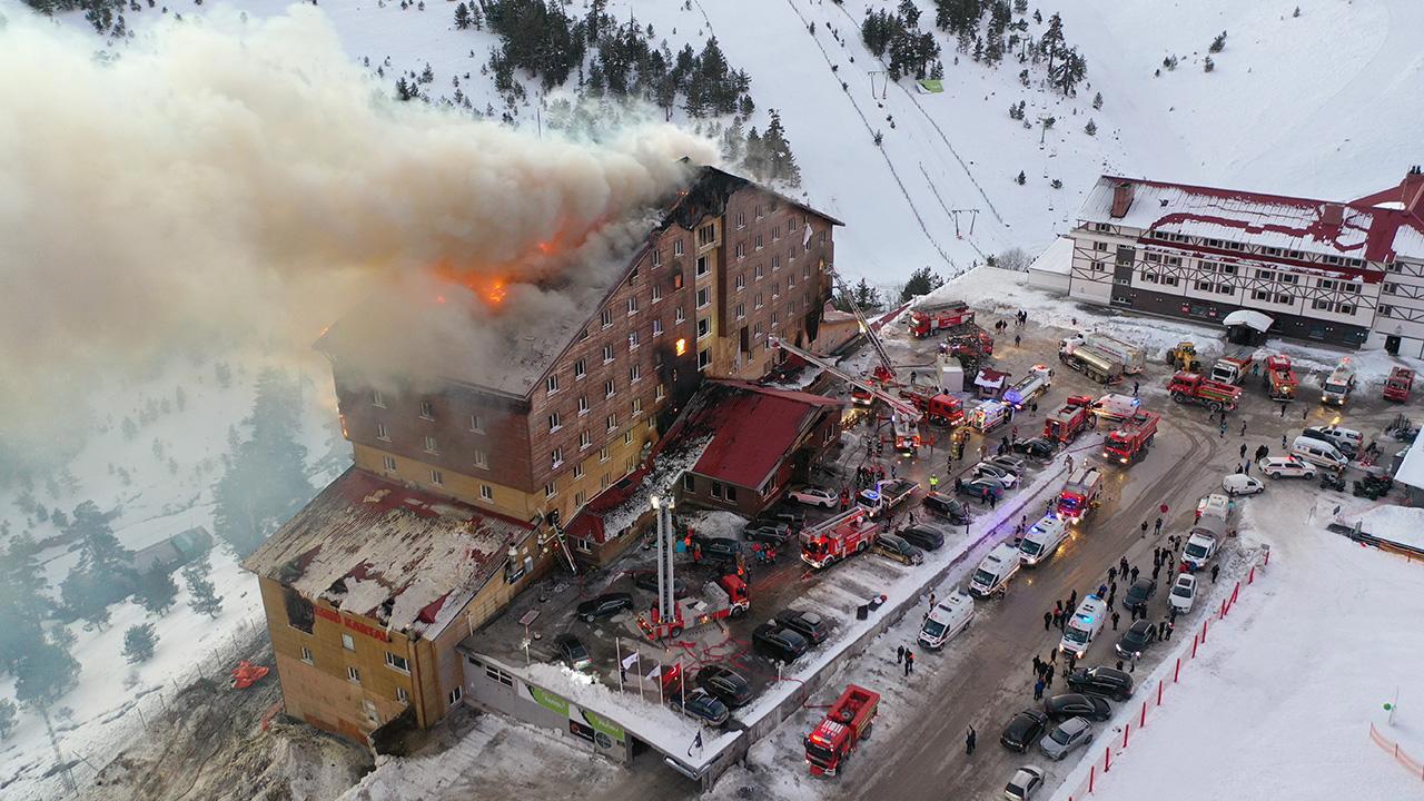 Bolu'da otel yangınında can kaybı artıyor!