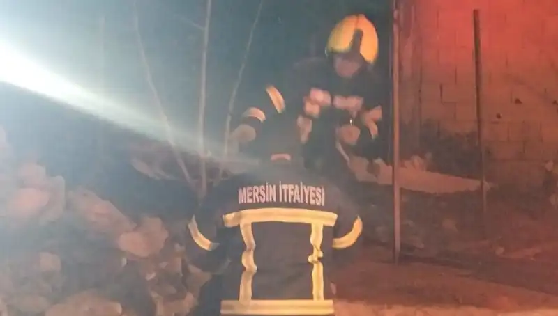 83 Yaşındaki Adam Yangında Feci Şekilde Hayatını Kaybetti