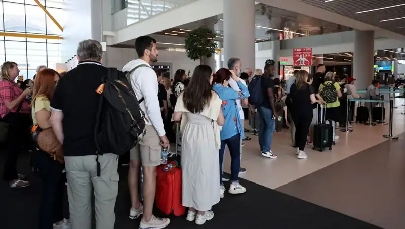 İstanbul Havalimanı Bayramda Uçuş Rekoru Kırıyor: 1.642 Uçuş!