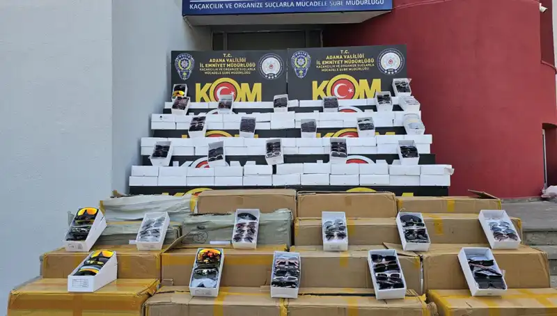 Adana’da 12 Bin Kaçak Güneş Gözlüğü Operasyonu: Kaçakçılıkla Mücadelede Yeni Bir Başarı