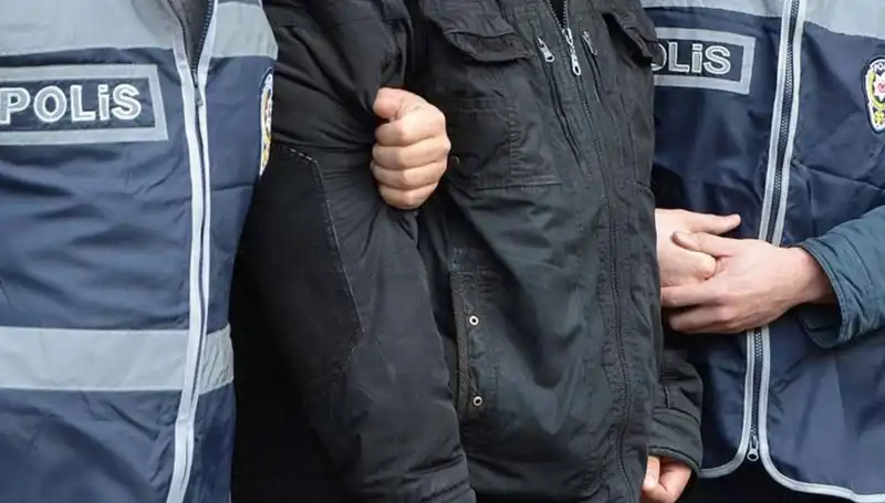 Huzur İstanbul: İstanbul'da 1035 Gözaltı ile Güvenlik Denetimleri Sıkılaşıyor
