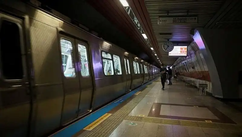 İstanbul'daki Eylem Yasağında Metrolar Hala Kapalı mı? Bugün Hangi Duraklar Kullanılamayacak?