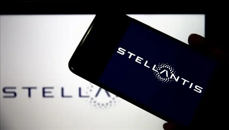 Stellantis'te Büyük Kriz! Fabrika Kapanmaları Kapıda mı?