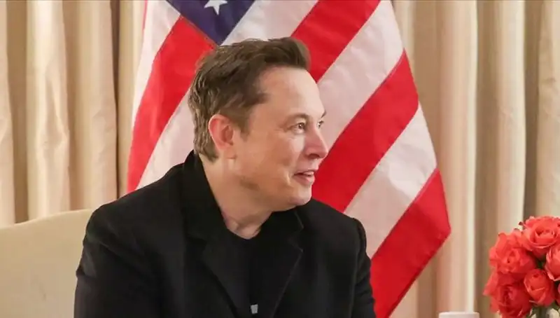 Ukrayna Anlaşması Stresi Beyaz Saray'ı Sardı: Elon Musk'tan Surpriz Trump Desteklemesi!